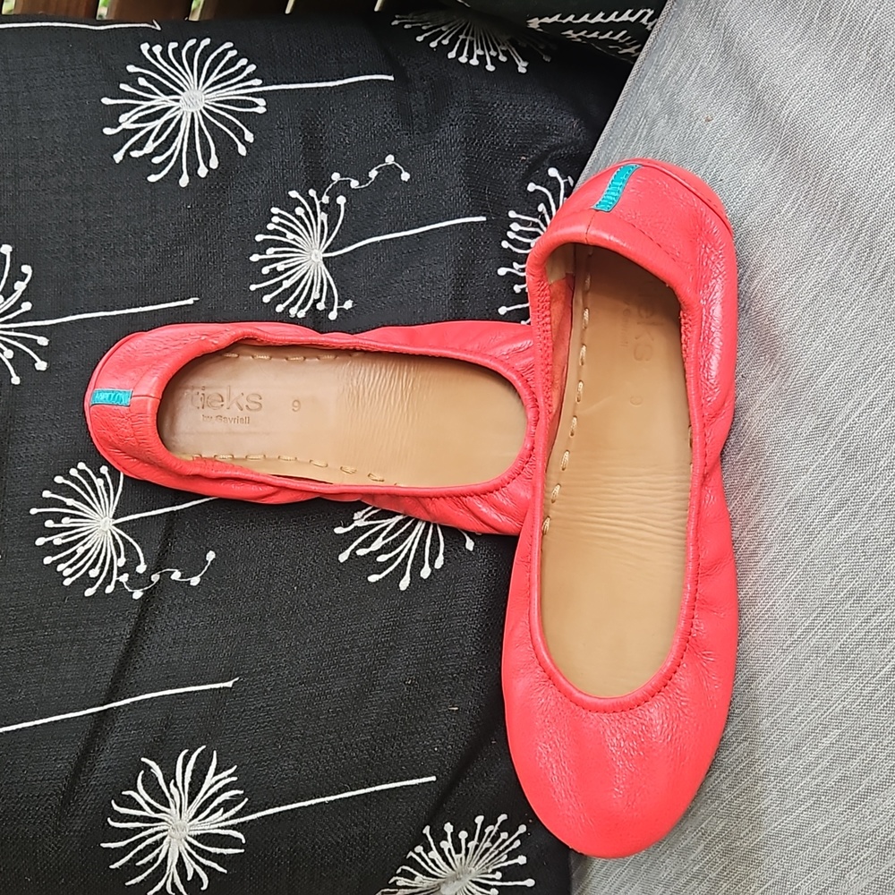 TIEKS Poppy